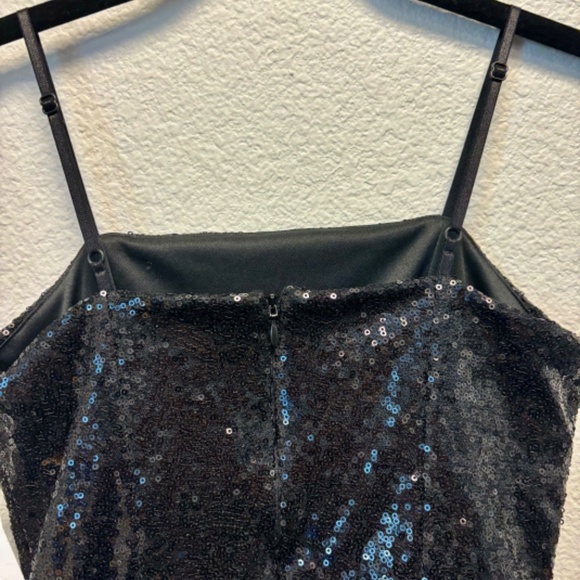NWT Un Deux Trois Girl's Sequined Peek-a-Boo Tulle Dress - Picture 6 of 7